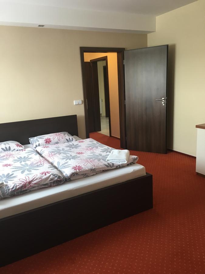 Penzion Hermina Veselí nad Moravou Exterior foto